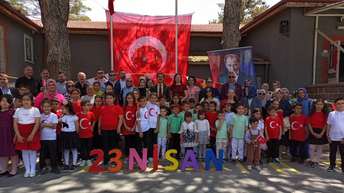 ŞEKER TADINDA 23 NİSAN